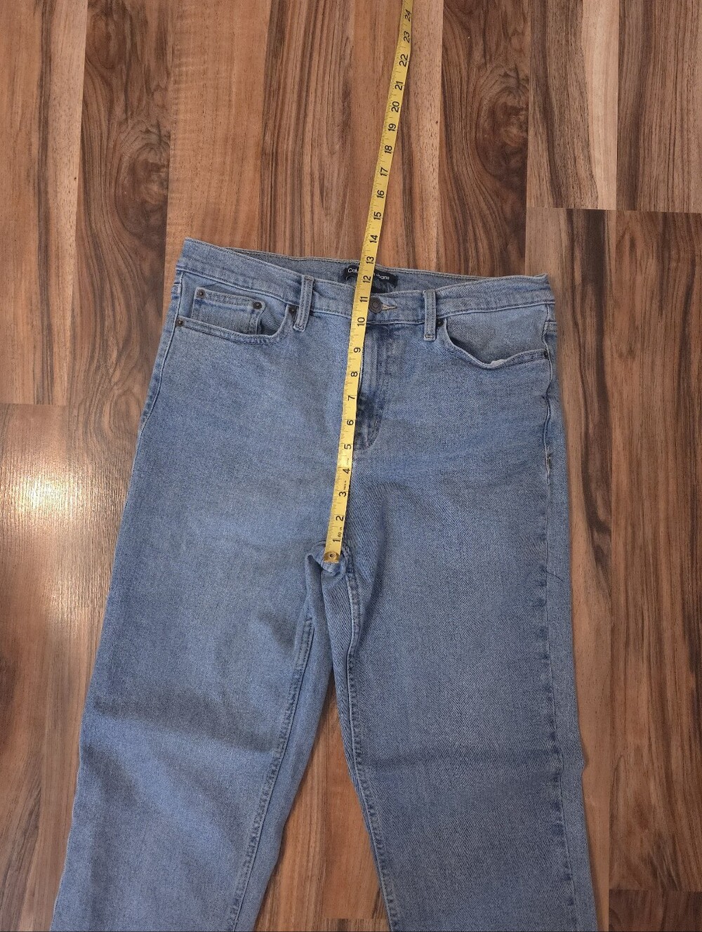 Calvin Klein Jeans Women’s Size 10 Light Wash High Rise Straight Mom Jeans Y2K - Picture 3 of 8